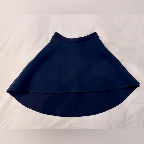 Revolve high low navy blue skirt - Picture 2 of 7